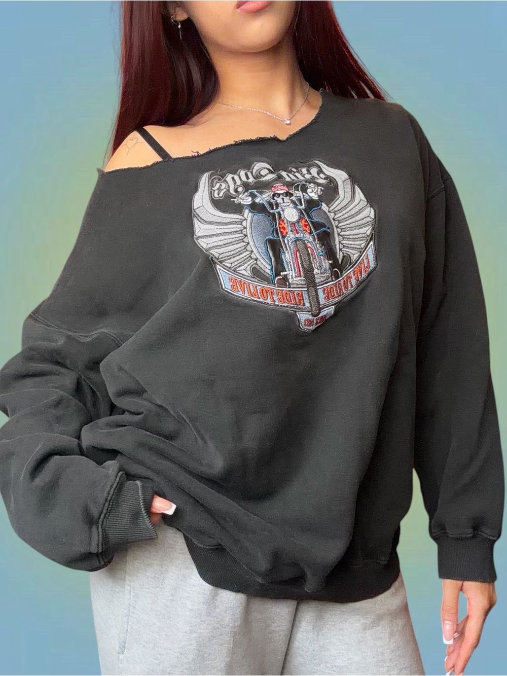 Big Dogs Black Oversized Crewneck Sweatshirt with Winged Motorcycle Patch